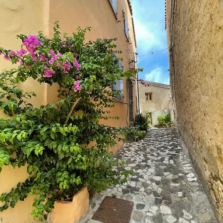 Casa Manneddos Posada (Sardinia)